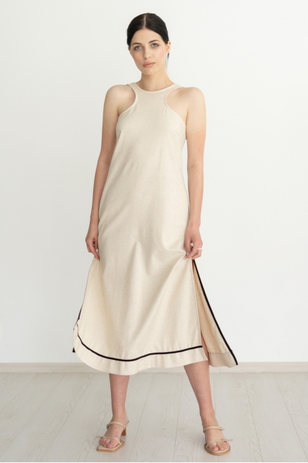 Nacked back dress from linen