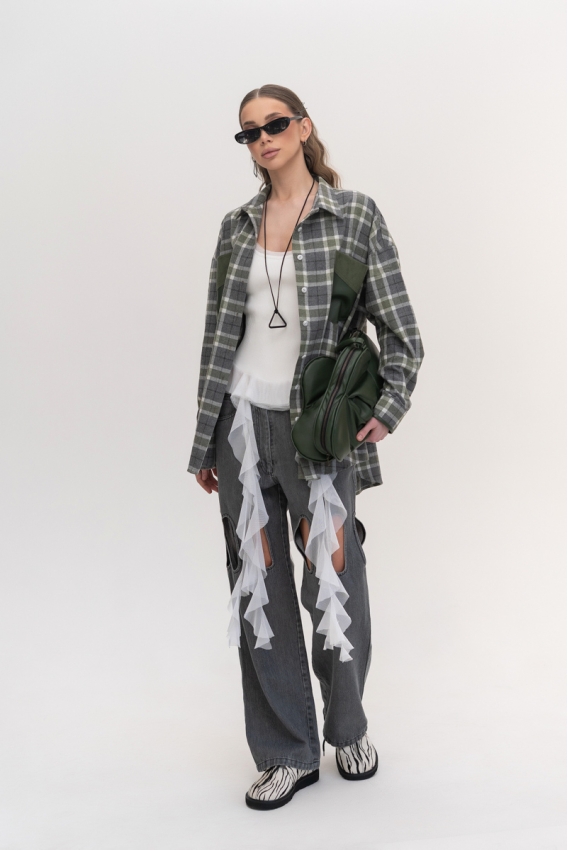 Oversized plaid shirt in khaki 