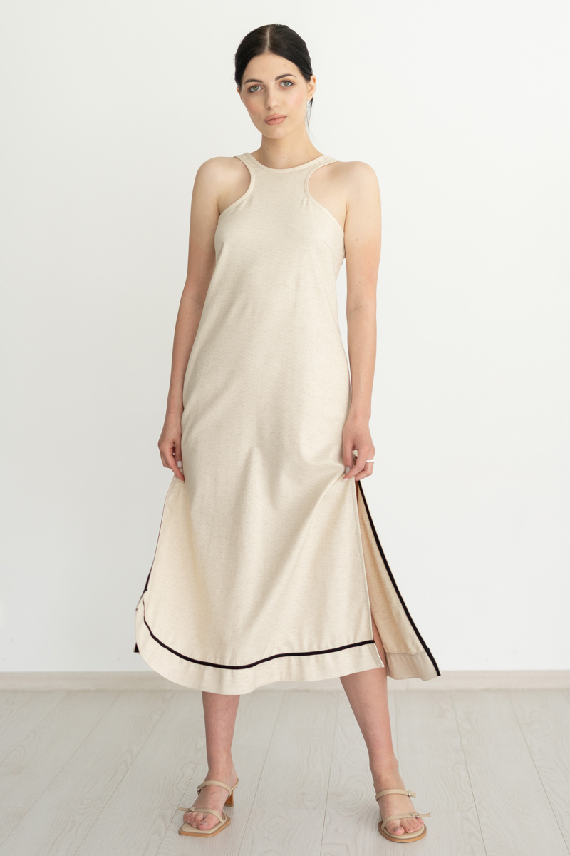 Nacked back dress from linen photo