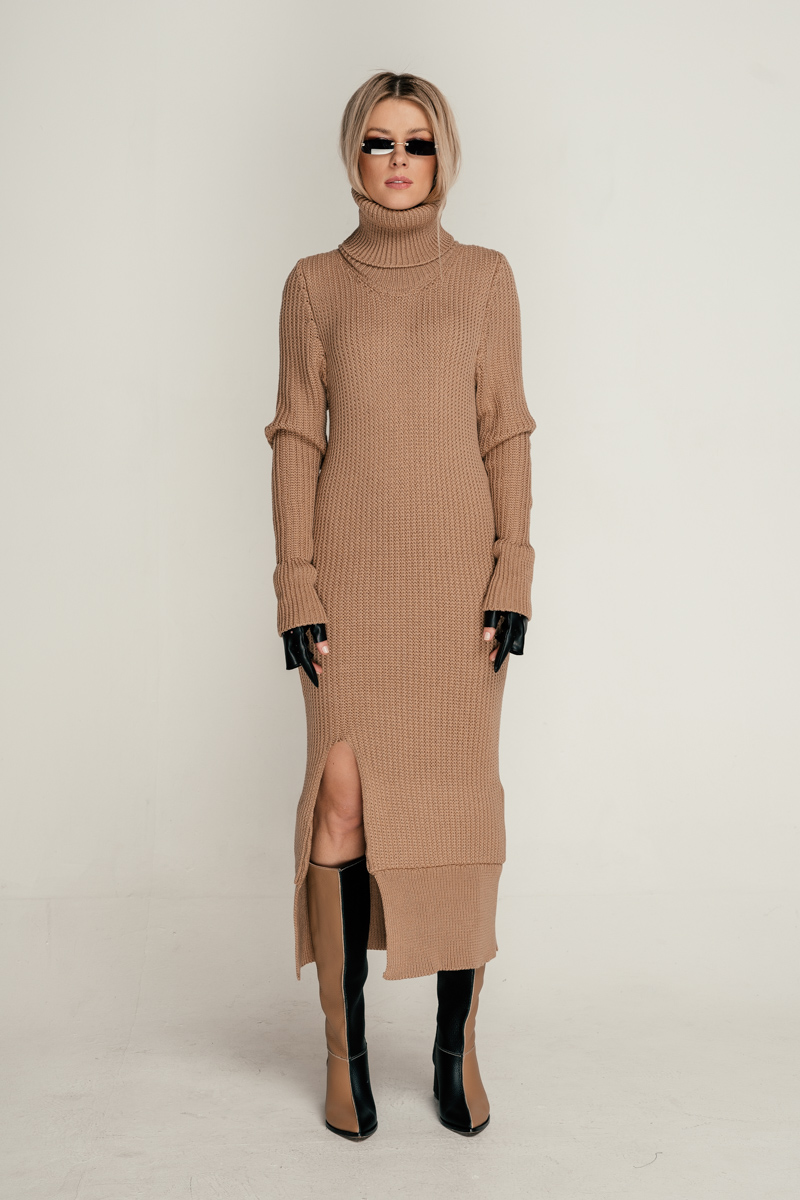Knitted dress with a slit Hople photo 5