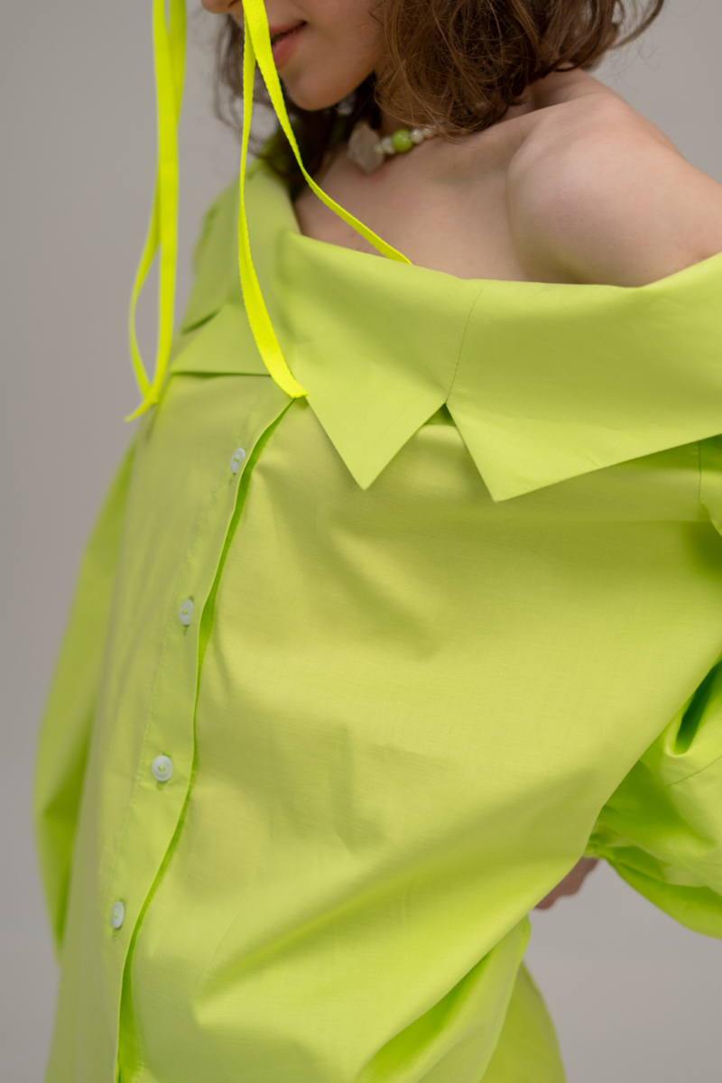 Off-shoulder blouse in apple color photo 5