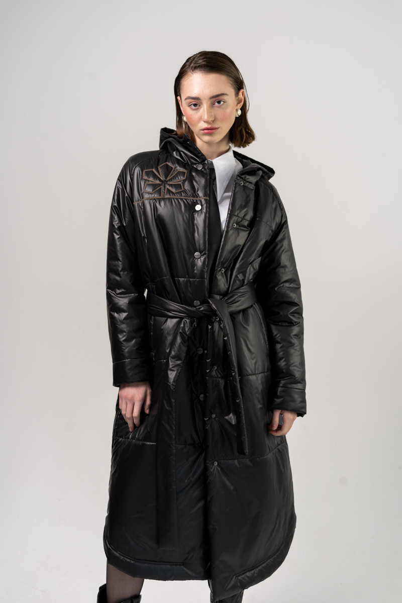 Black oversized coat photo 1