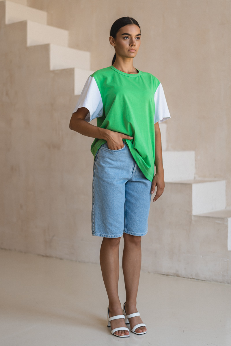 White T-shirt with green sleeves photo 5