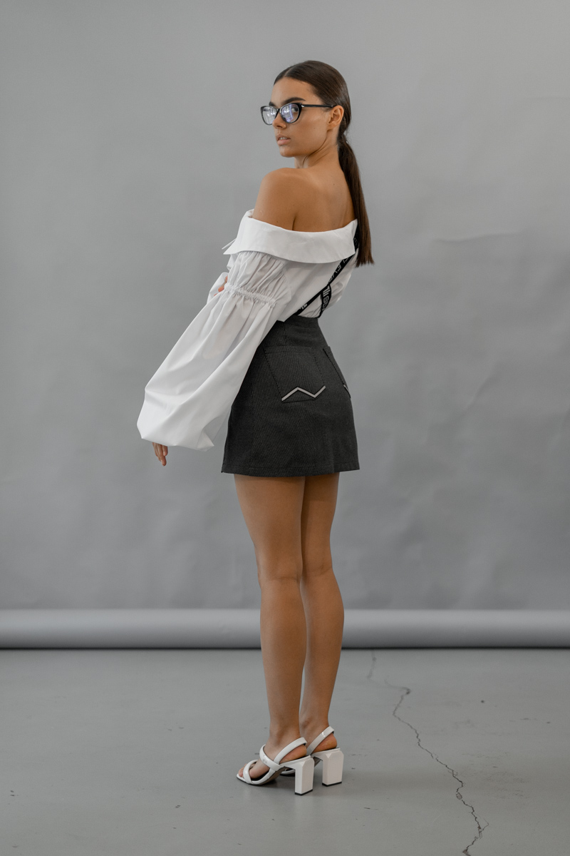 Mini dark gray cotton skirt with suspender photo 5