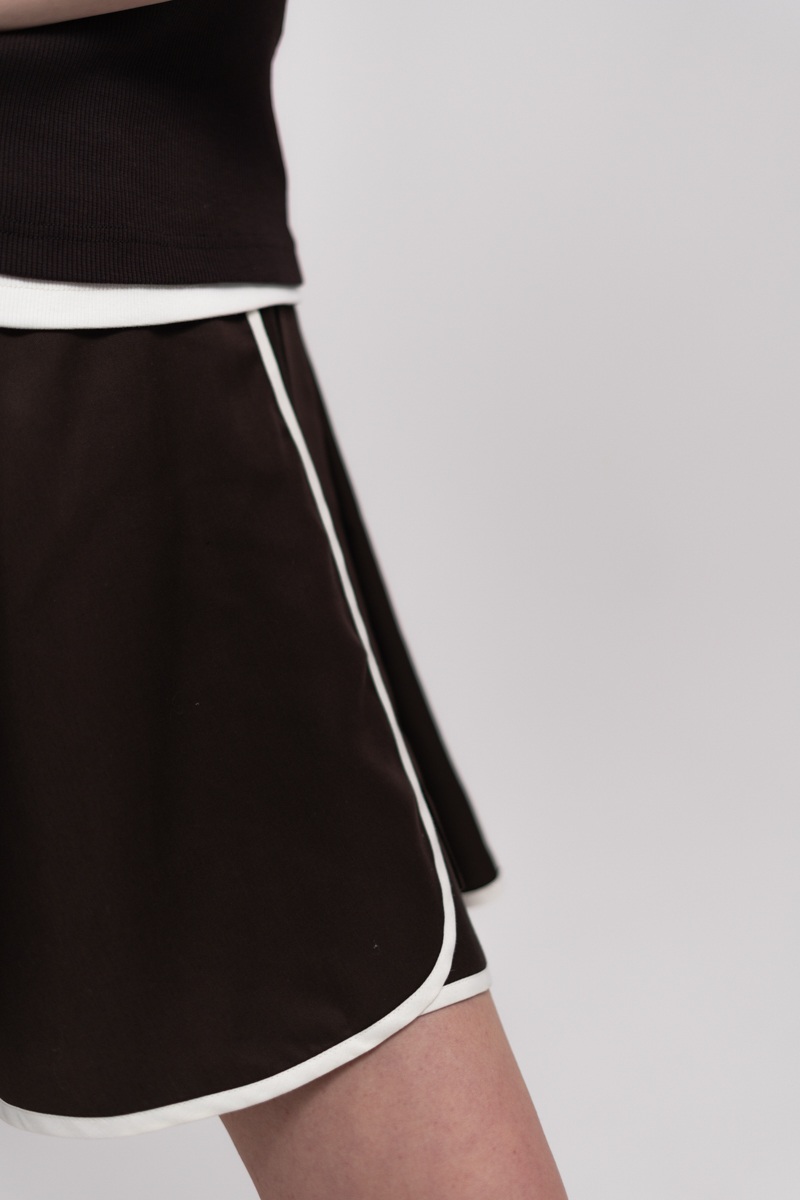 Brown skort photo Brown skort photo 4