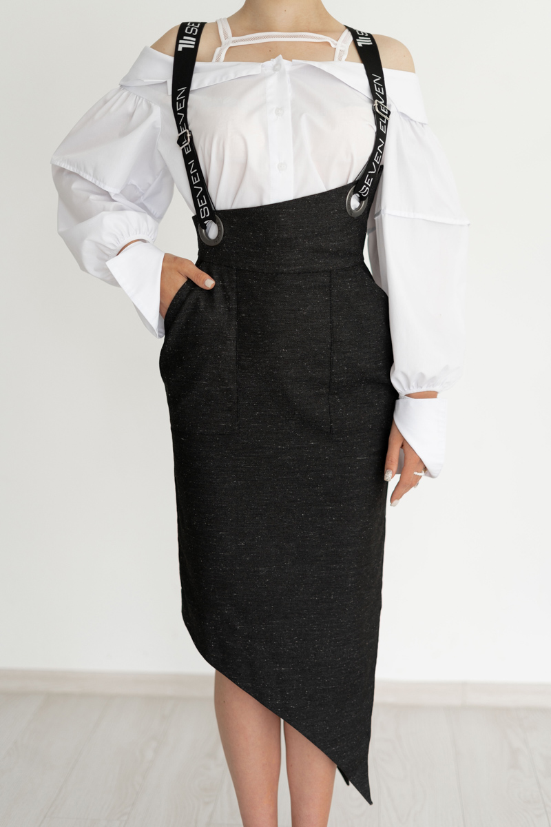 Asymmetric black skirt with braces photo 6